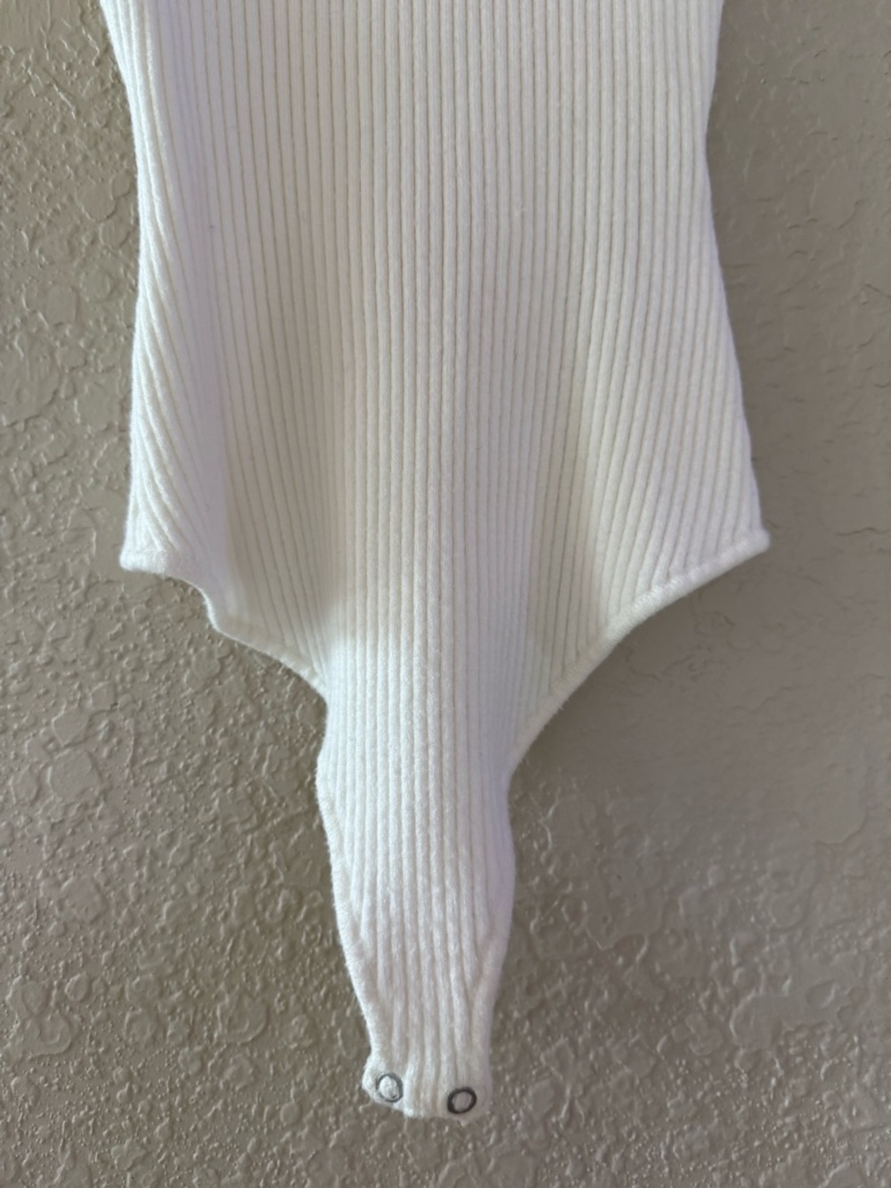 Abercrombie & Fitch White Ribbed Sleeveless Bodysuit - Picture 2 of 4